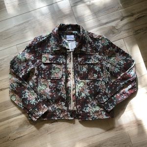 NWT Urban Outfitters Floral Jacquard Trucker Jacket (M)